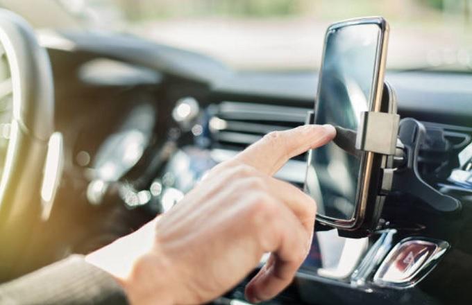 Governo Lula publica MP que destina R$ 30 bi a motoristas de app