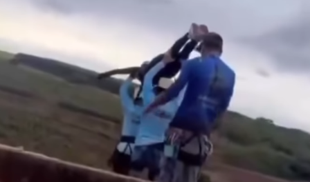 Mulher morre após ser lançada de "rope jump" sem corda em Limeira (SP)