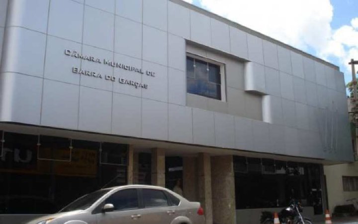 Câmara de Barra do Garças regulamenta participação remota de vereadores investigados pela Polícia