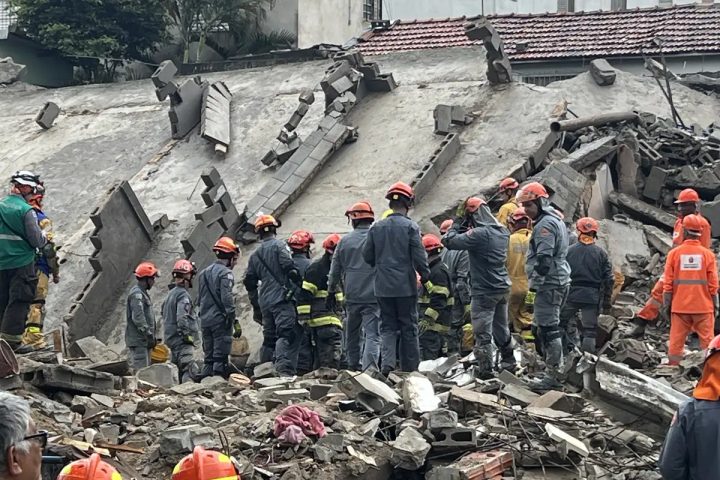 Desabamento de prédio em construção deixa dois mortos em São Paulo