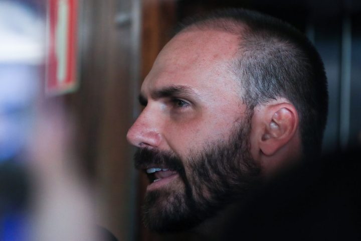 Primeira Turma do STF mantém condenação de Eduardo Bolsonaro