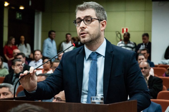 Consultor do TCE recebeu R$ 32,3 milhões em 12 contas, diz PF