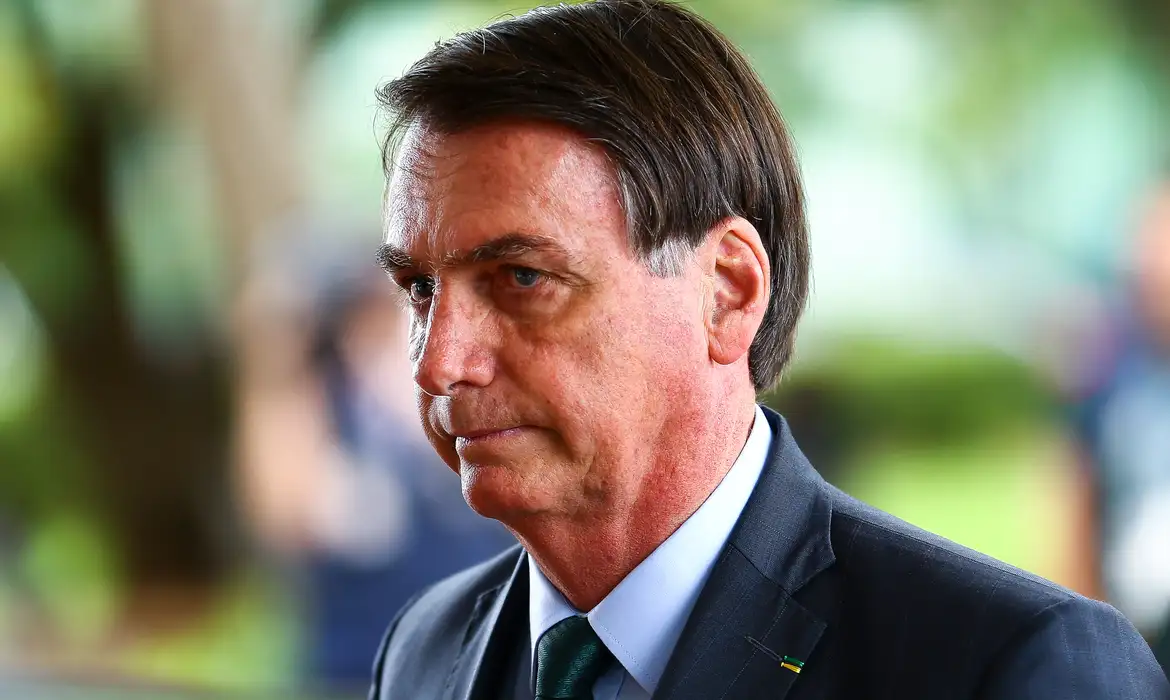 mcmgo_bolsonaro_defesa_070120img_17435286