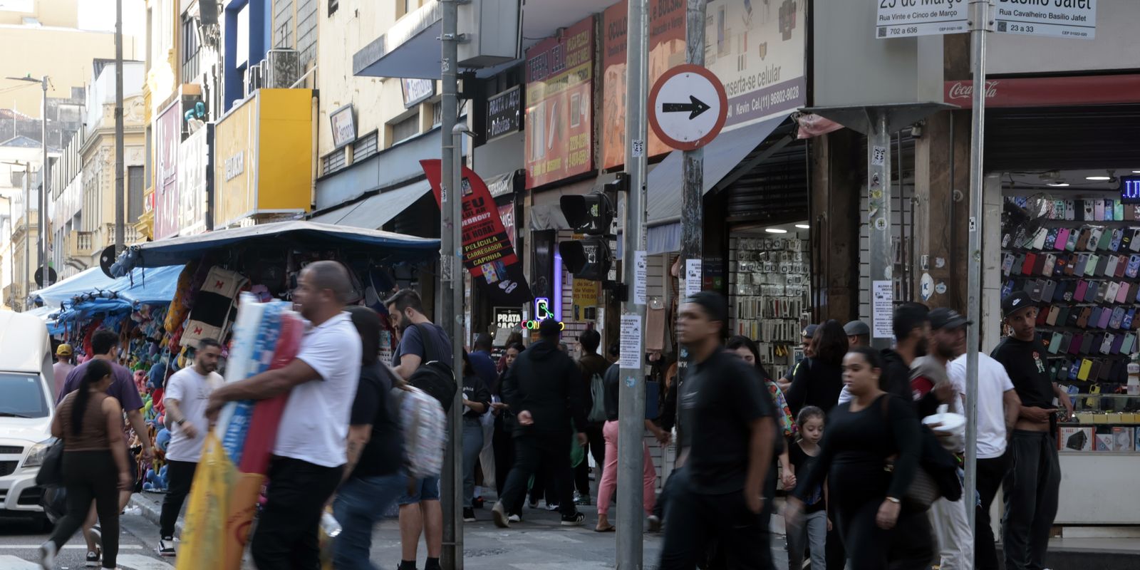 Lojistas da 25 de Março pedem a Lula “apoio enfático” Lojistas da 25 de Março pedem a Lula “apoio enfático”