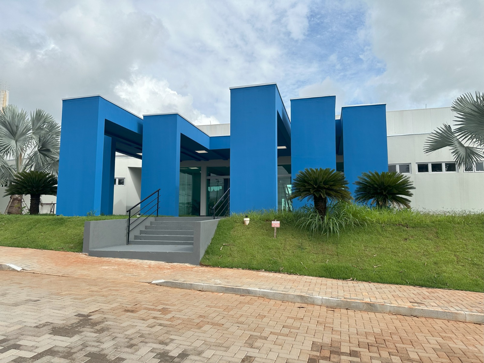 WhatsApp Image 2025-09-08 at 17.37.19 WhatsApp Image 2025-09-08 at 17.37.19