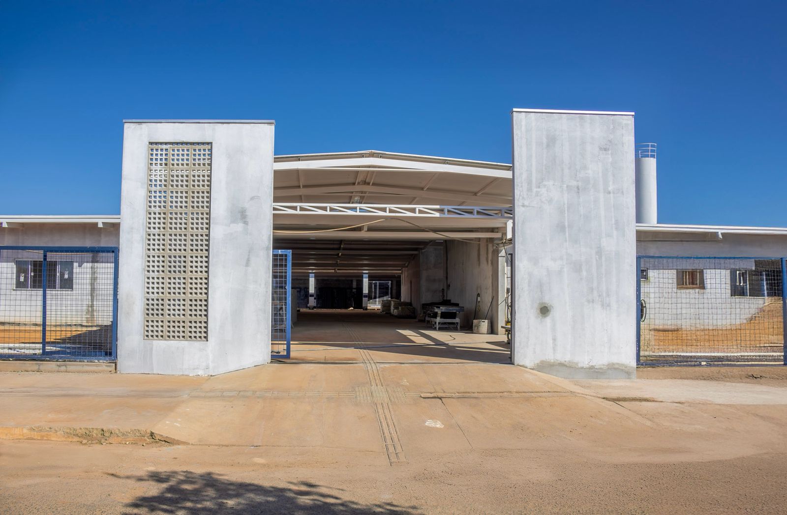 WhatsApp Image 2025-10-10 at 15.27.23 (1) WhatsApp Image 2025-10-10 at 15.27.23 (1)