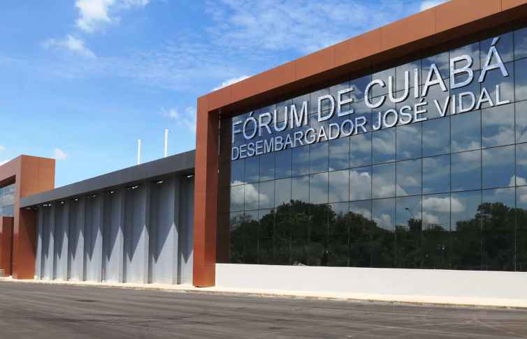 04-forum-de-cuiaba-scaled.jpeg