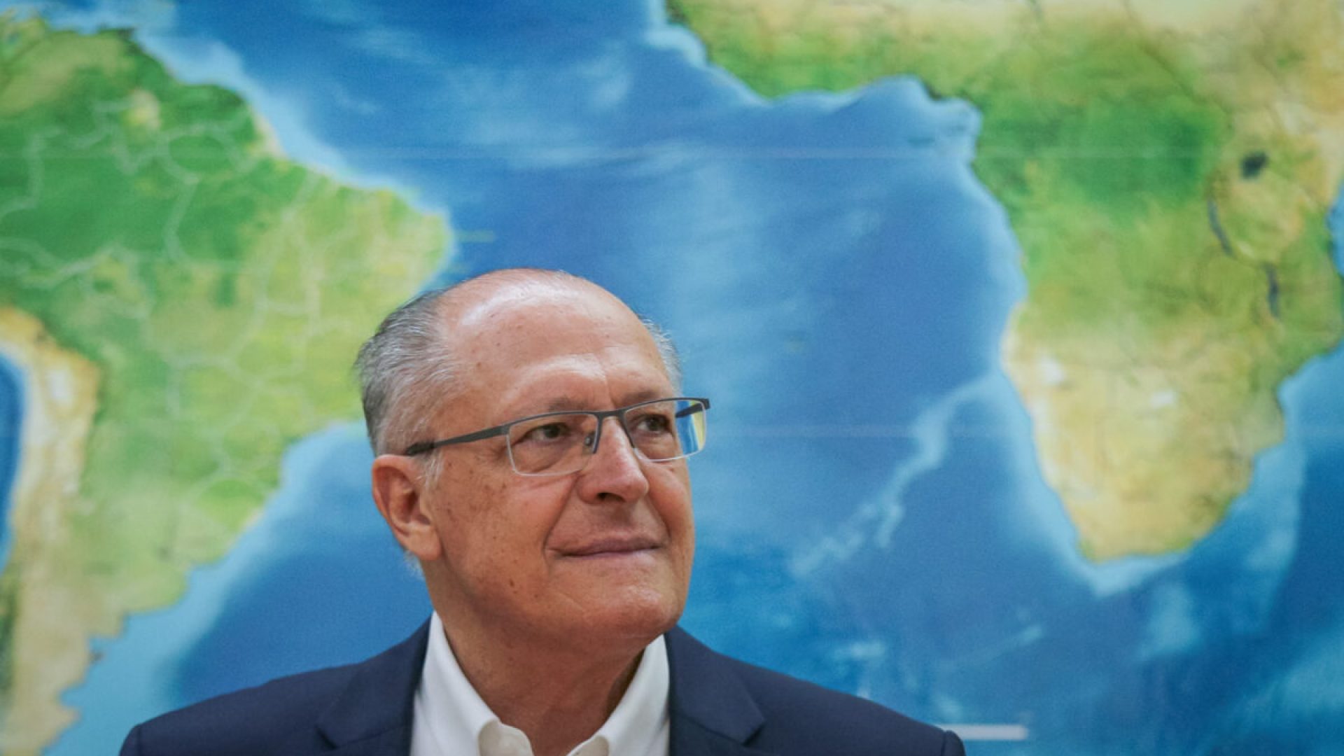 1 de 1 O vice-presidente, Geraldo Alckmin, fala sobre a morte do papa Francisco em entrevista ao Metrópoles, em seu gabinete, no Palácio do Planalto - Metrópoles
- Foto: BRENO ESAKI/METRÓPOLES @BrenoEsakiFoto